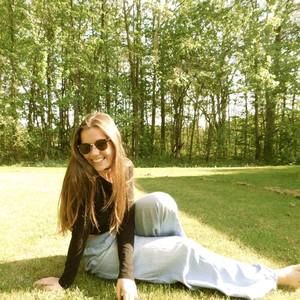 Meet your Posher, Mackenzie