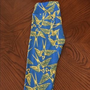 LuLaRoe One Size Leggings