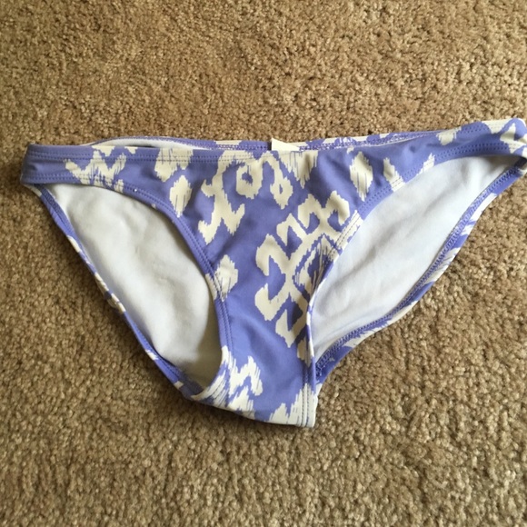 Never worn