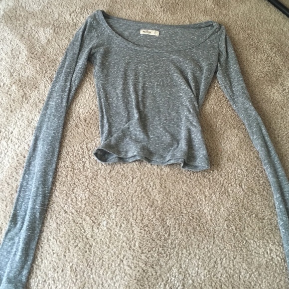 grey hollister crop top
