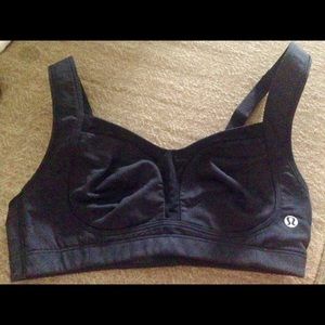 Lululemon ta ta tammer, solid black size 32C