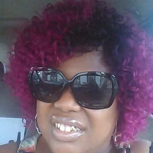 Meet your Posher, Demetria