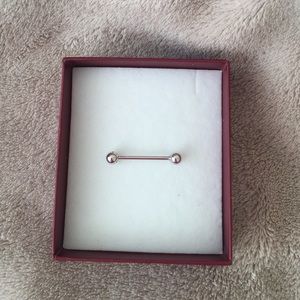 14 carat white gold tongue ring