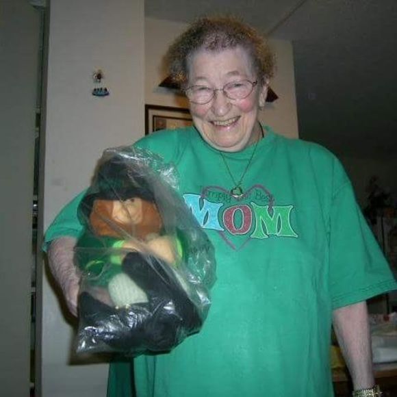 Meet your Posher, Kayla - Picture 1 of 1