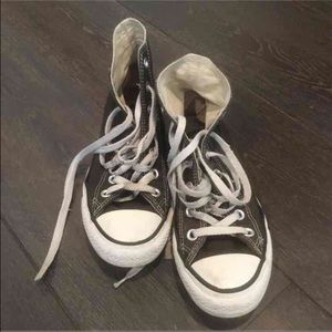 Black Converse