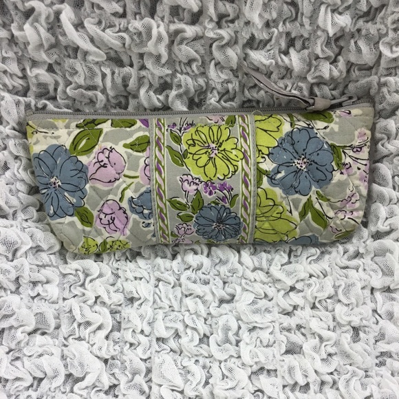 Vera Bradley Brush & Pencil Case