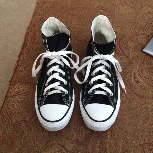 Black converse high tops