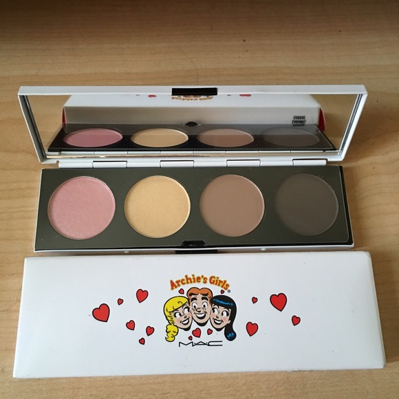 Mac Archie's Girls in "Caramel Sundae."