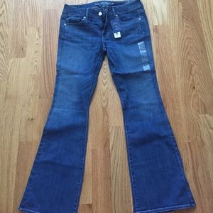 American Eagle NWT Kickboot Jeans