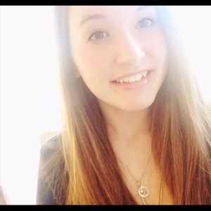 Meet your Posher, Brooke