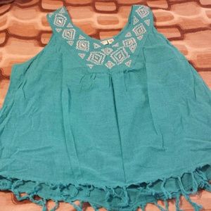 18-20W Sleeveless top