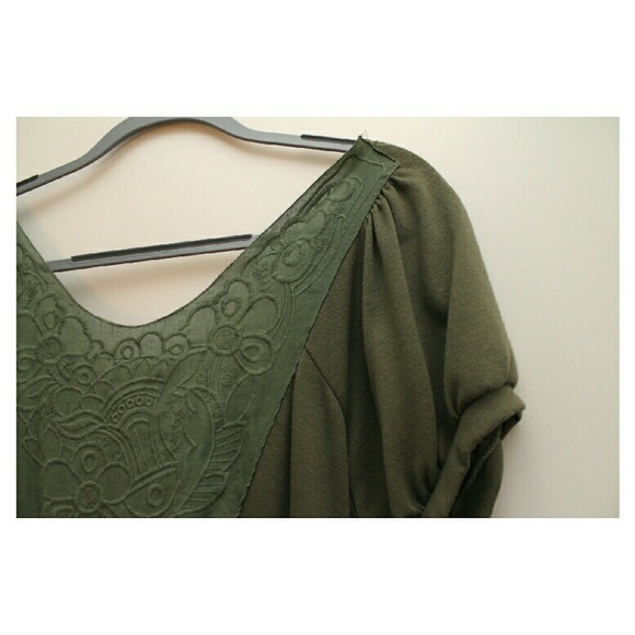 Rue 21 Army green loose fit blouse - Picture 4 of 4