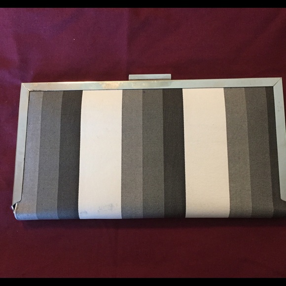 Cute wallet or clutch!
