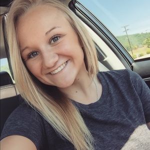 Meet your Posher, Megan