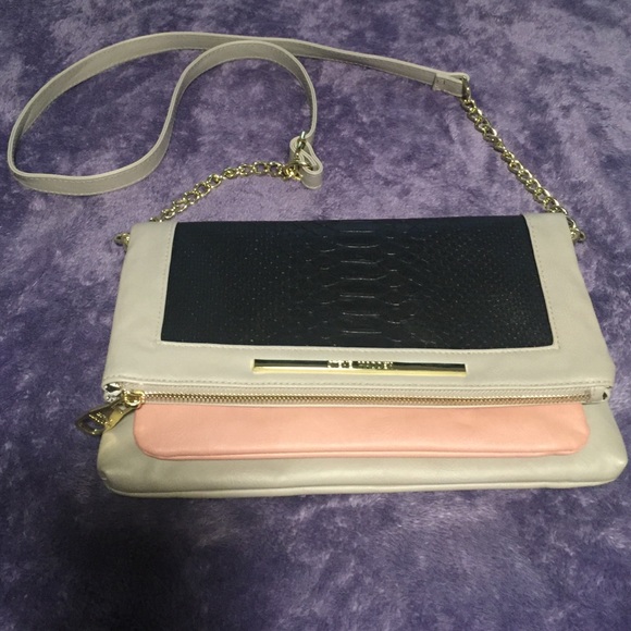 STEVE MADDEN PURSE