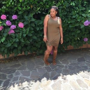 Meet your Posher, Kiona