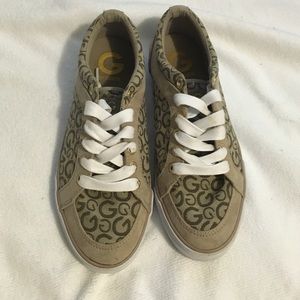 G by Guess shoes