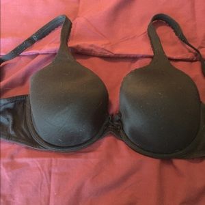 Victoria's Secret lined perfect coverage bra