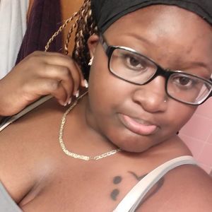 Meet your Posher, Alaina