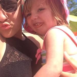 Meet your Posher, Victoria