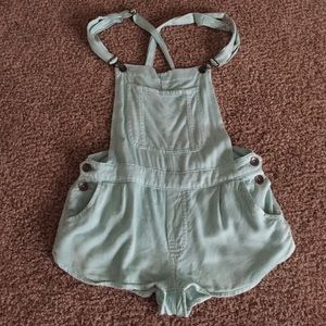 Shorts overalls