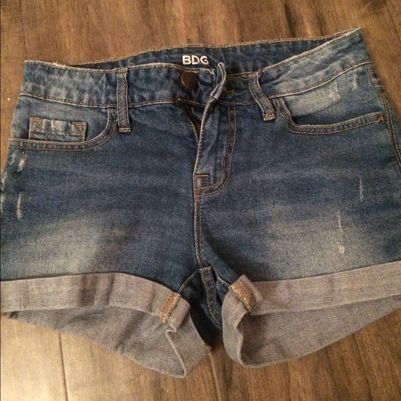 BDG midrise shorts