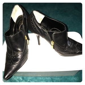 GUESS heels “NEW PICTURES “