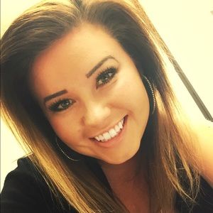 Meet your Posher, Jessica