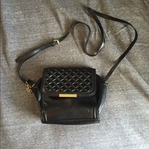 ☀️Summer Sale!☀️ Black Quilted Purse