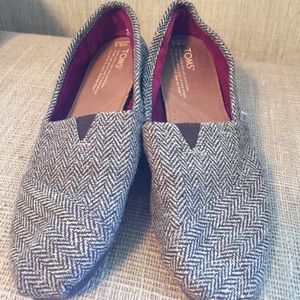 TOMS Brown Sparkly Chevron