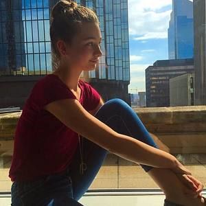 Meet your Posher, Lexi