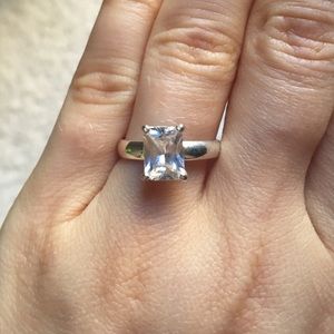 Cubic zirconia ring