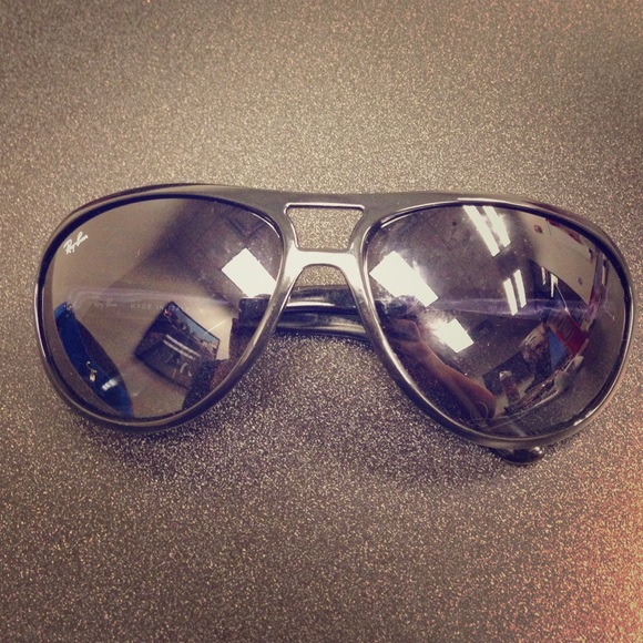 Ray bans! Fun style and comes with case!