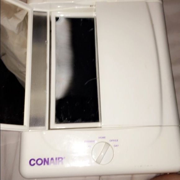 Light up conair makeup mirror stand up