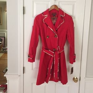Red Bandolino Trench Coat PL brand new!