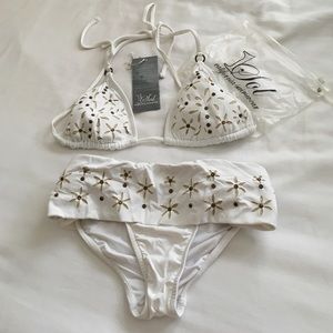 NEW 1Sol White/Gold Cut Out Studed made in USA