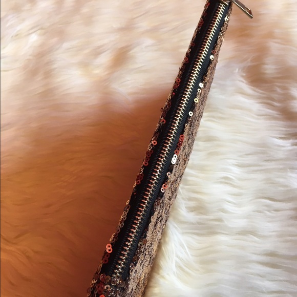 SOLD - Picture 4 of 4