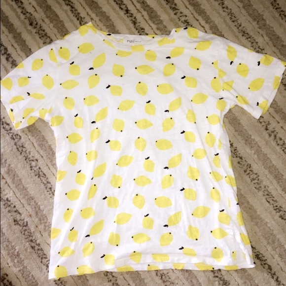 quirky lemon tee