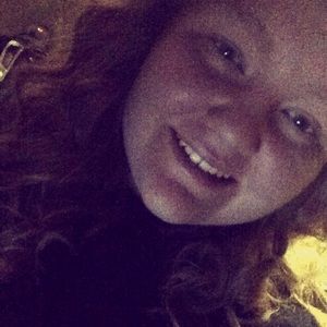 Meet your Posher, Kaitlyn