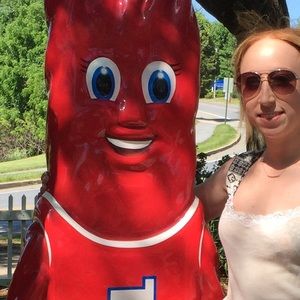 Meet your Posher, Courtney