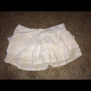 Rare Lululemon ruffle skirt