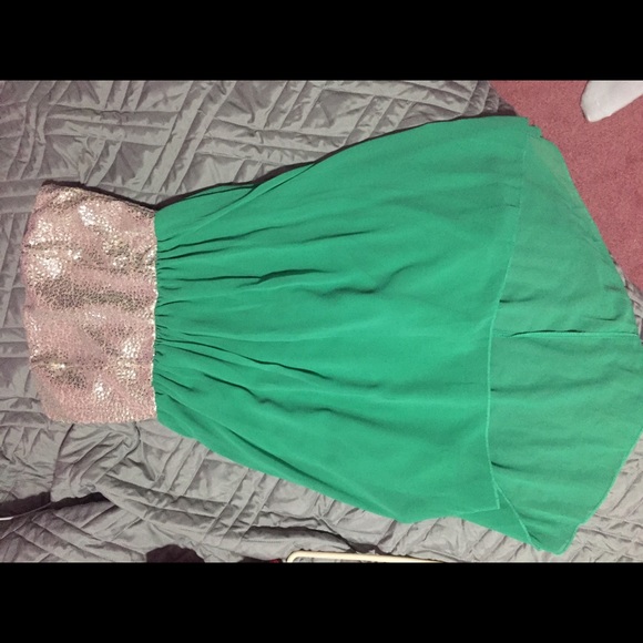 Green high low formal dress size 5