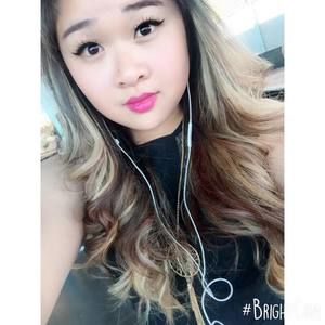 Meet your Posher, Eva