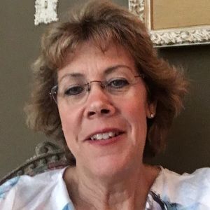 Meet your Posher, Cynthia