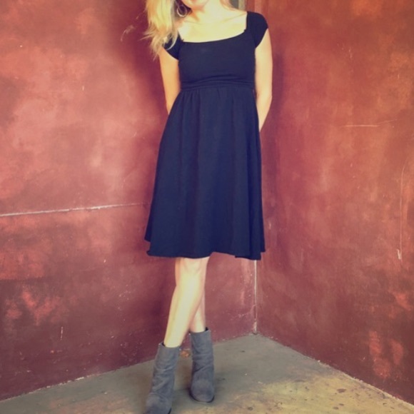 Urban Outfitters black cotton dress size XS