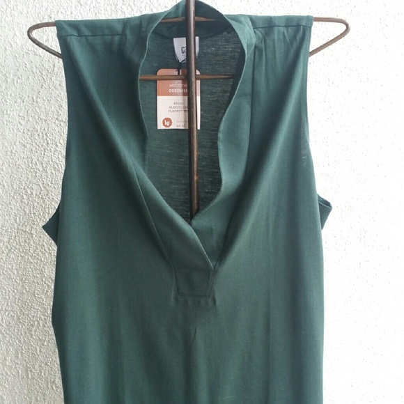 CABI sleeveless blouse