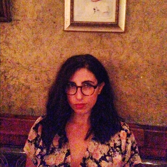 Meet your Posher, Christina