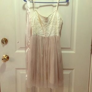 American Eagle Lace Dress