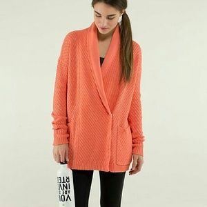 Lululemon post practice cardi sz 8 wore once