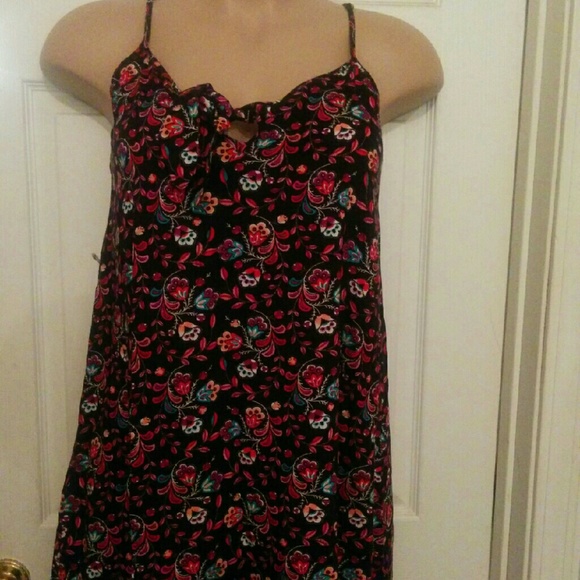 Dress - Picture 7 of 9